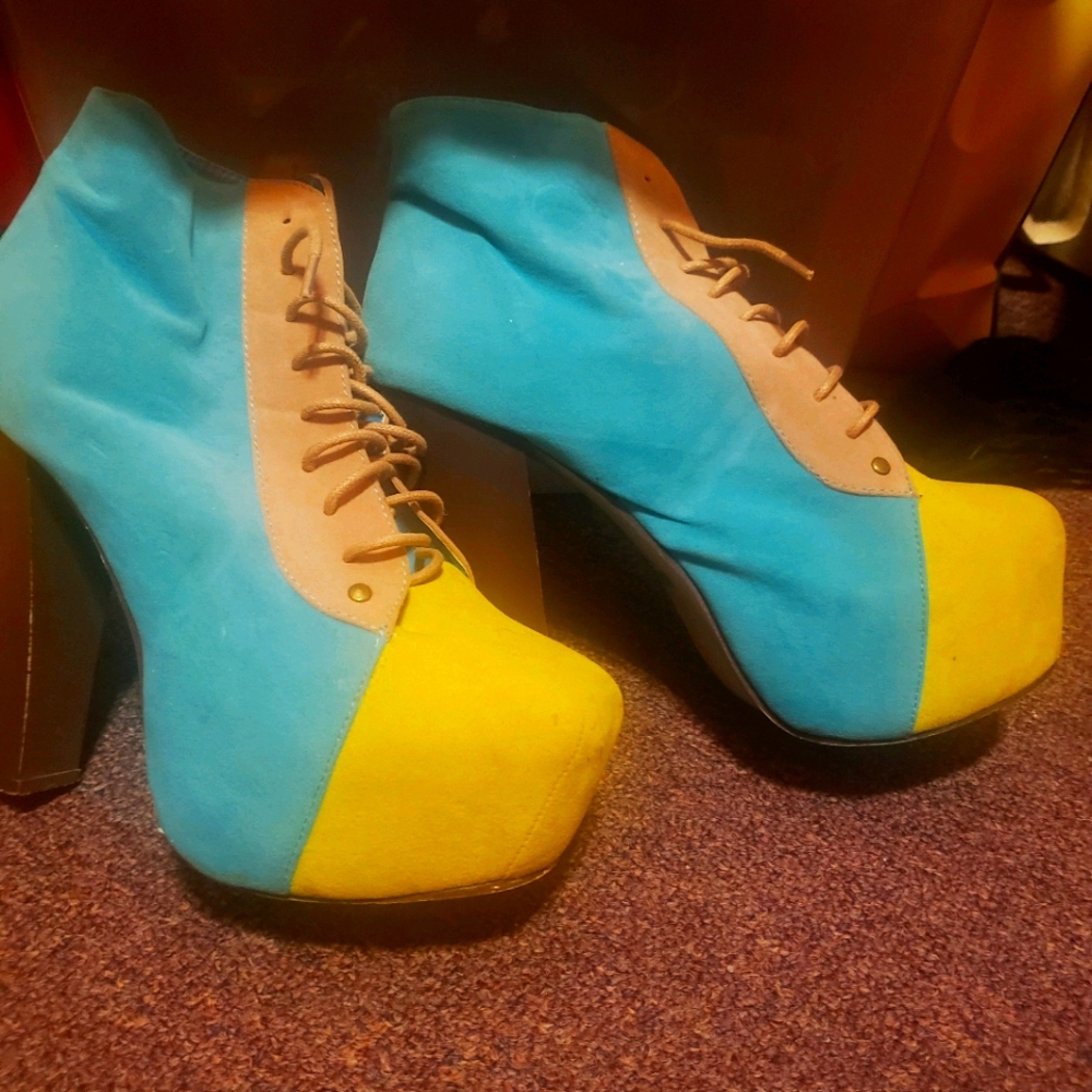 Shoes